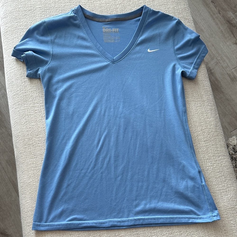 Nike Women's Short Sleeve Blue V-Neck Tee